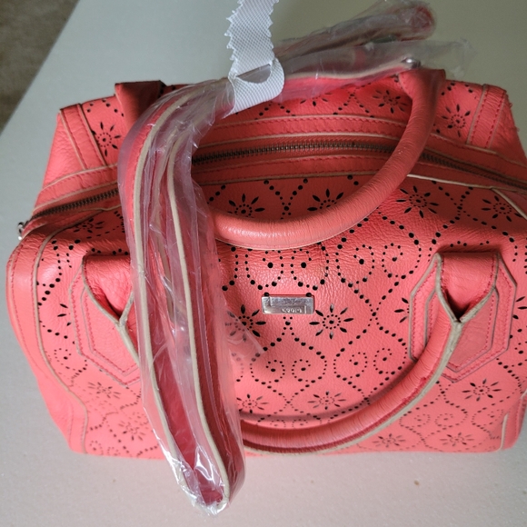 Lodis YontvilleNatalitSatchel Convertible Shoulder Bag - Picture 4 of 12